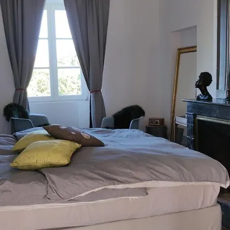 Chateau De Etienne *