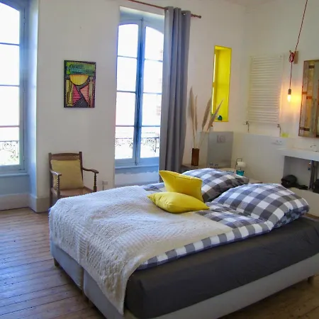 Bed and Breakfast Chateau De Etienne Saint-Gerand-le-Puy