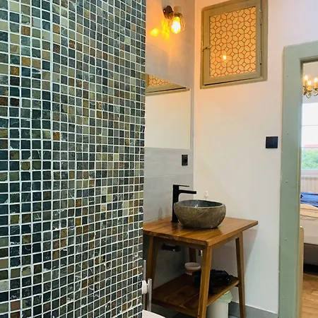 Chateau De Etienne Frühstückspension *